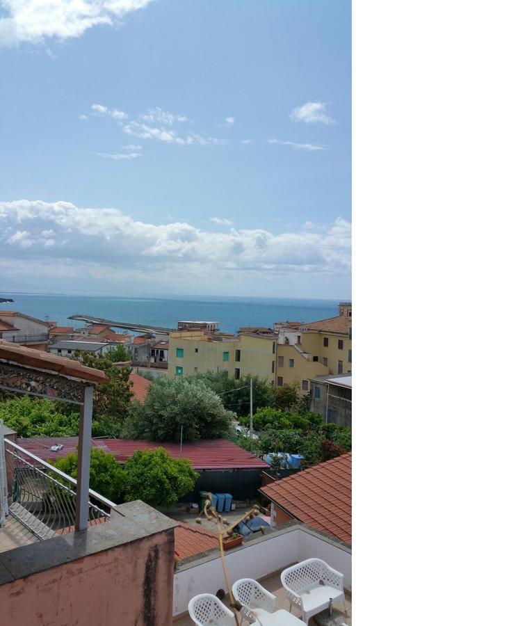 Residence Albachiara 卡梅罗塔的码头 外观 照片